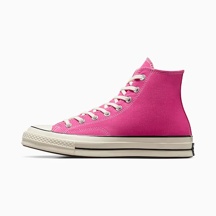 converse-chuck-taylor-all-star A04594C