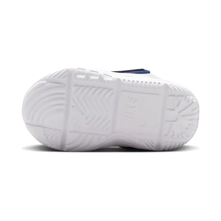 nike-team-hustle-d-12 HF6281-104