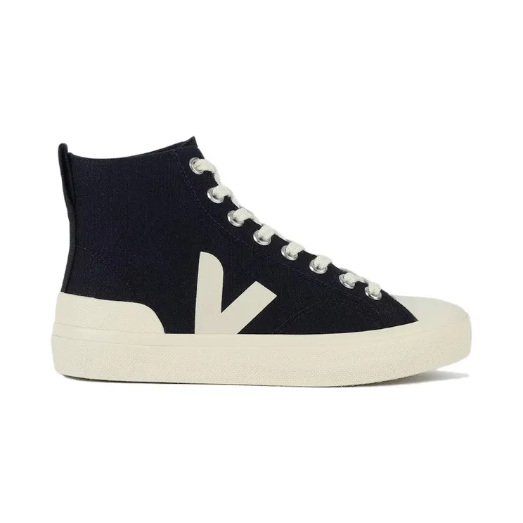 Veja Wata II Black Pierre (PA0101397)