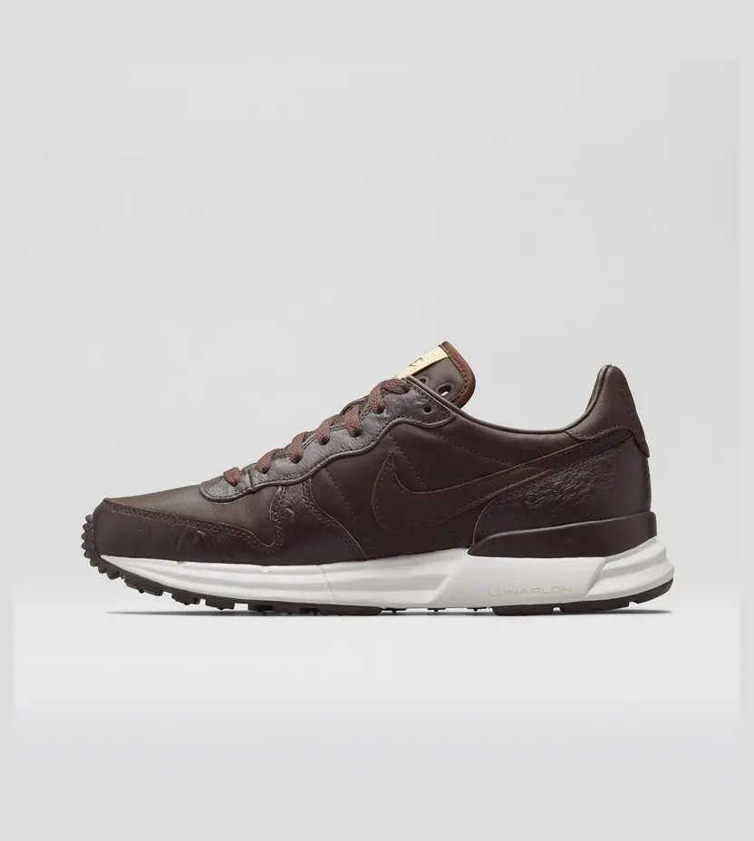 nike-internationalist 718764-200