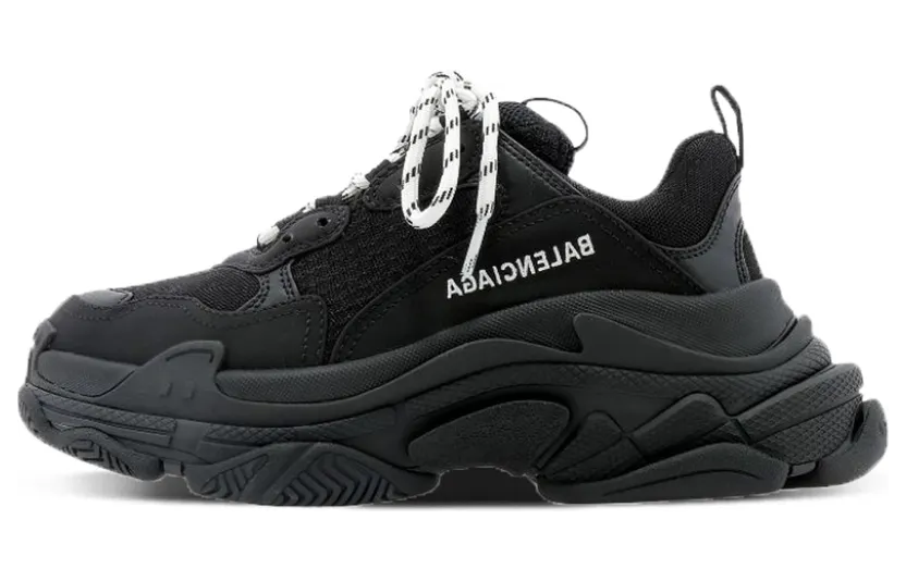 Trple S Black (524036W2CA11000)
