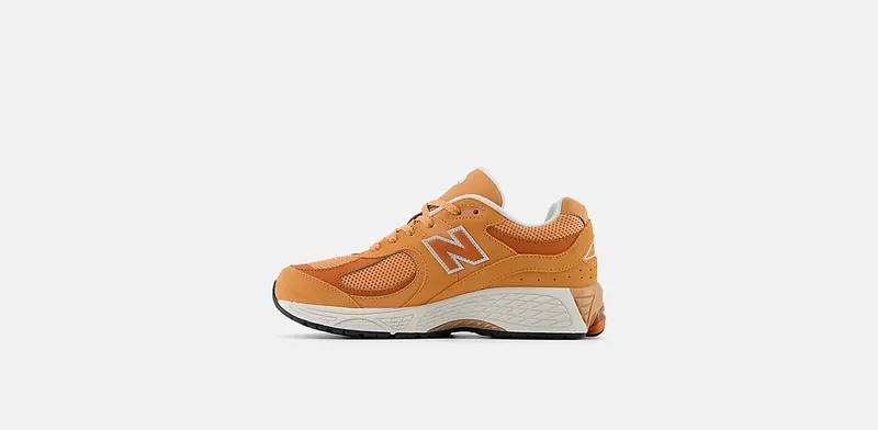 New Balance 2002R Rust Copper (GC2002FJ)