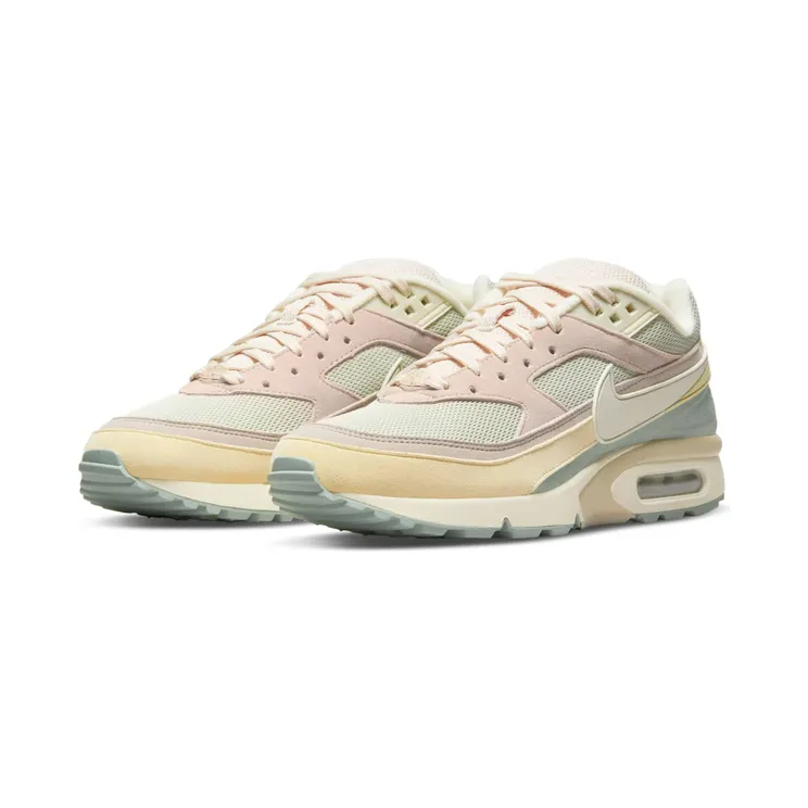 nike-air-max DM9094-100