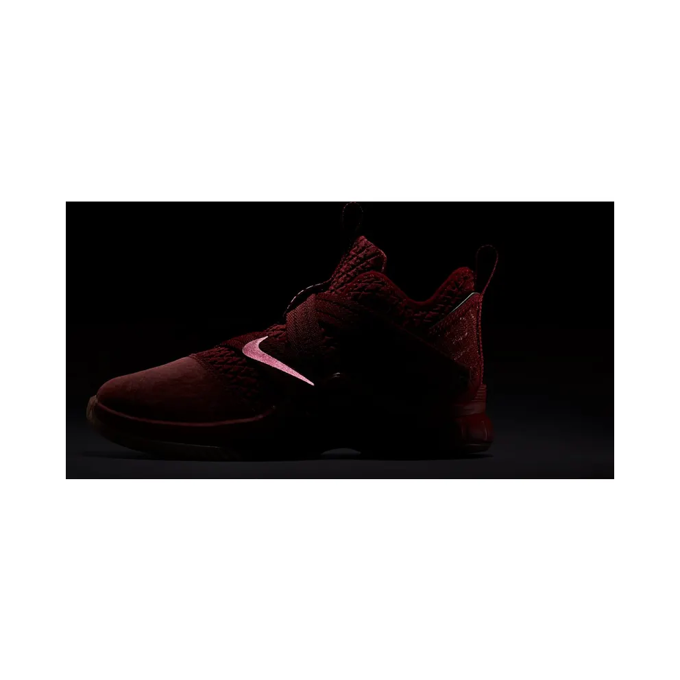 Nike Lebron Soldier 12 SFG PS “Team Red” (AO2912-600)