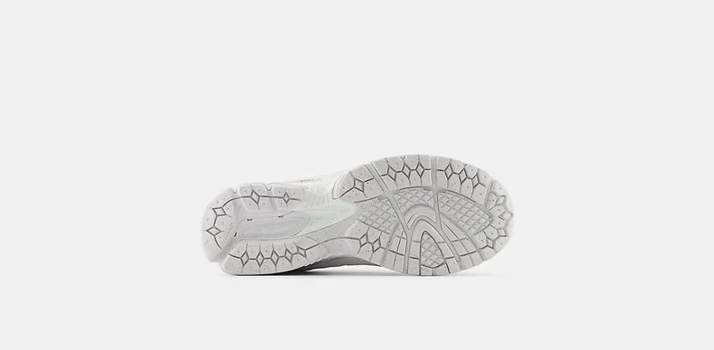 New Balance 2002R “Protection Pack – White” (U2002DXA)