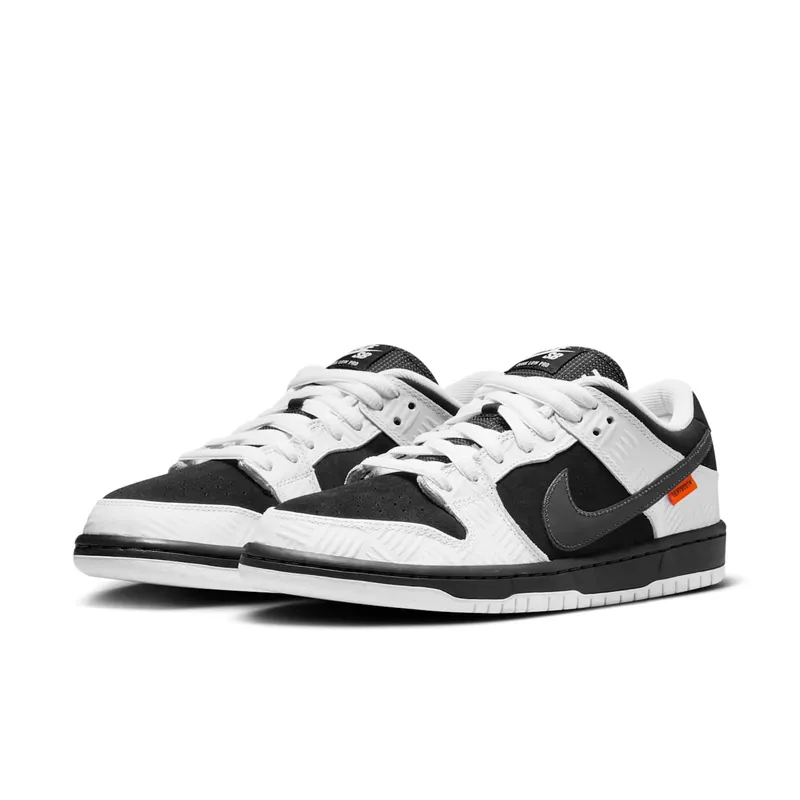Nike SB Dunk Low Pro White/Safety Orange/Black (FD2629-100)