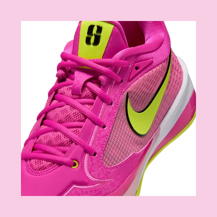 nike-sabrina II0402-600