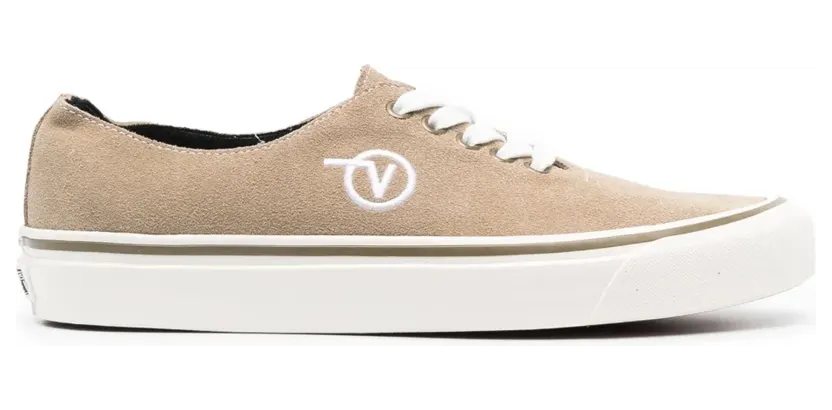Vans Anaheim Factory Authentic One Piece DX Sneakers – Nude (VN0005UCBRC1)