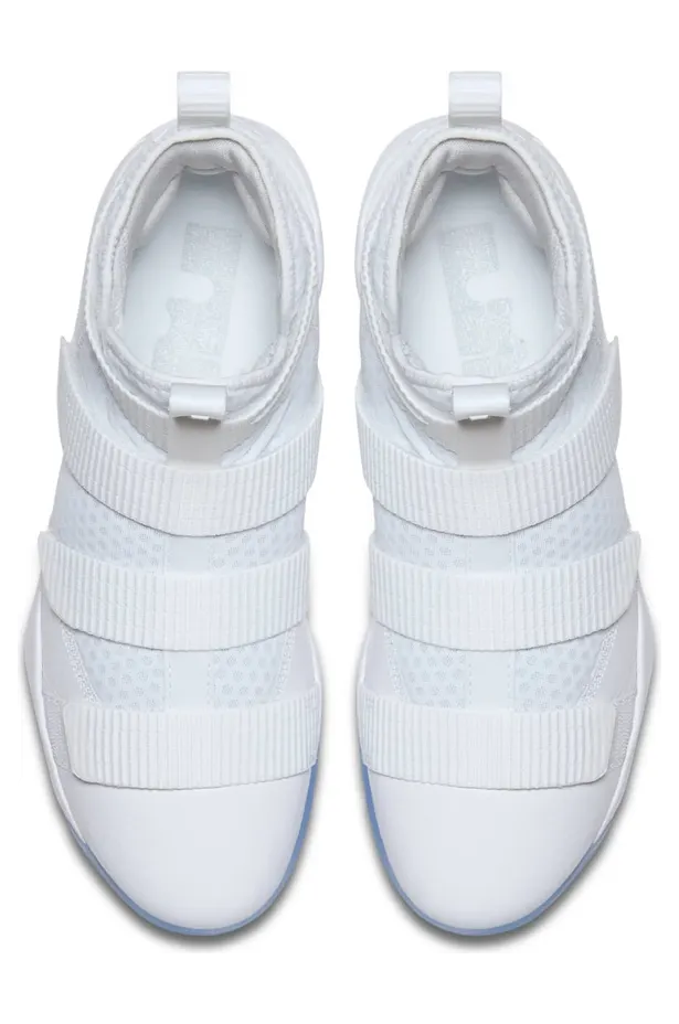 nike-lebron-soldier-11 897644-103