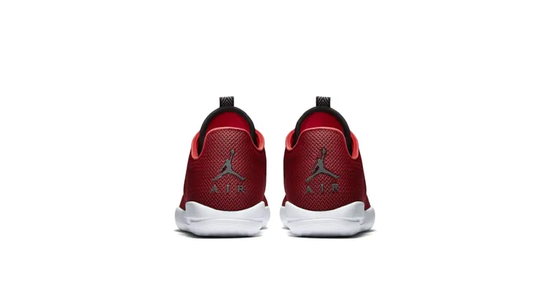 Jordan Eclipse University Red Black University Red/Black-White (724010-601)