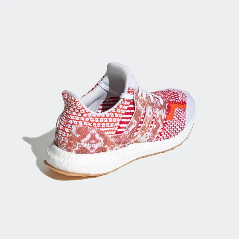 adidas Ultraboost 5.0 DNA Cloud White / Cloud White / Scarlet (GY3190)