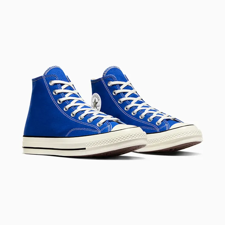converse-chuck-taylor-all-star A06529C