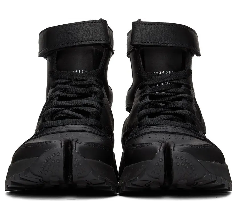 Maison Margiela Black Reebok Edition Tabi High-Top Sneakers (S37WS0569 P4241) (2)