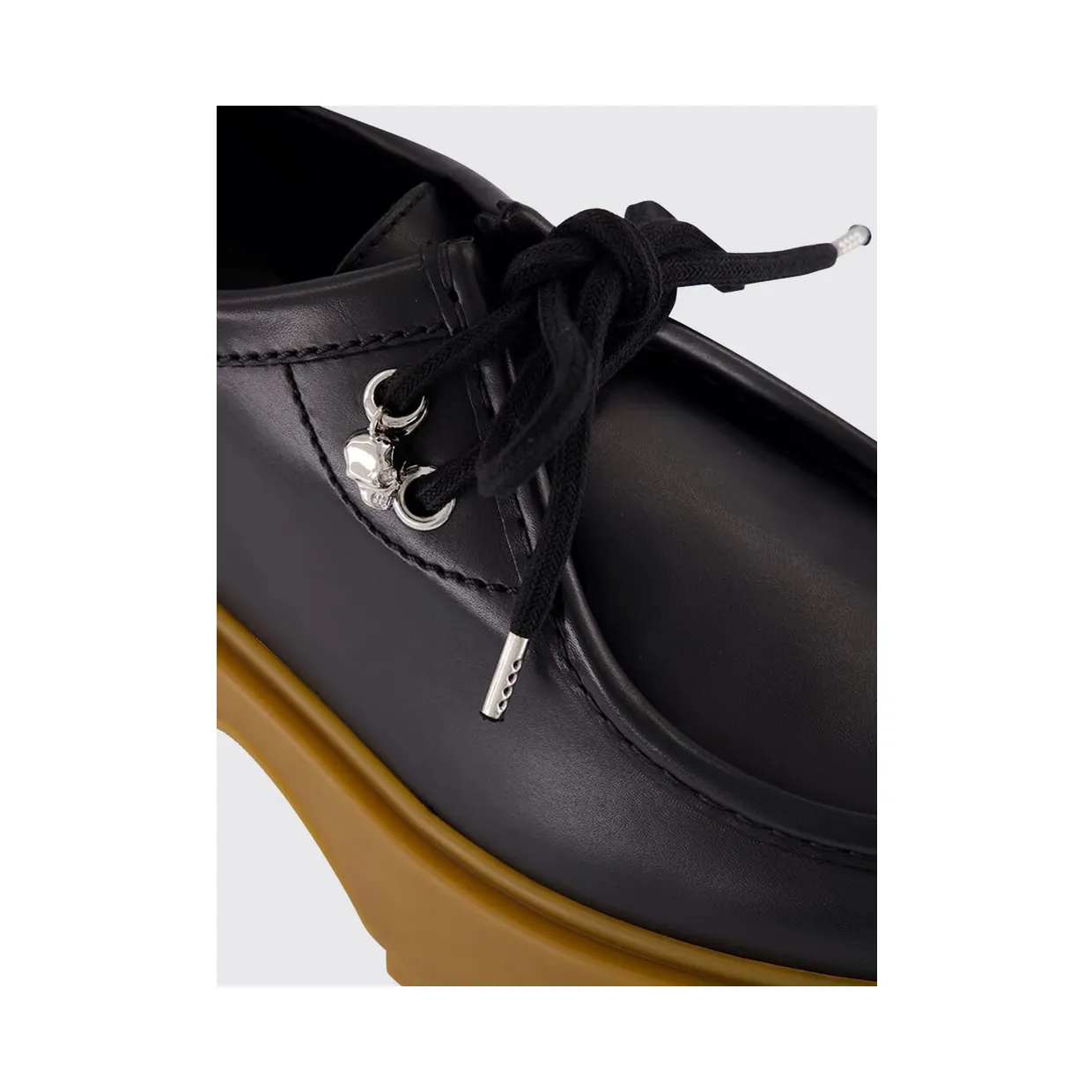 Mcqueen Leather Sneakers Black (848697WHACP1000) (3)