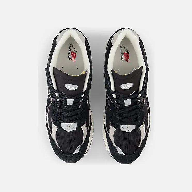 new-balance-2002r M2002RDJ