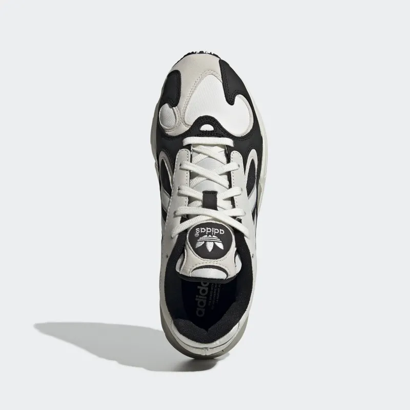 adidas Yung-1 Core Black Off White Core Black/Off White/Alumina (EF5342)
