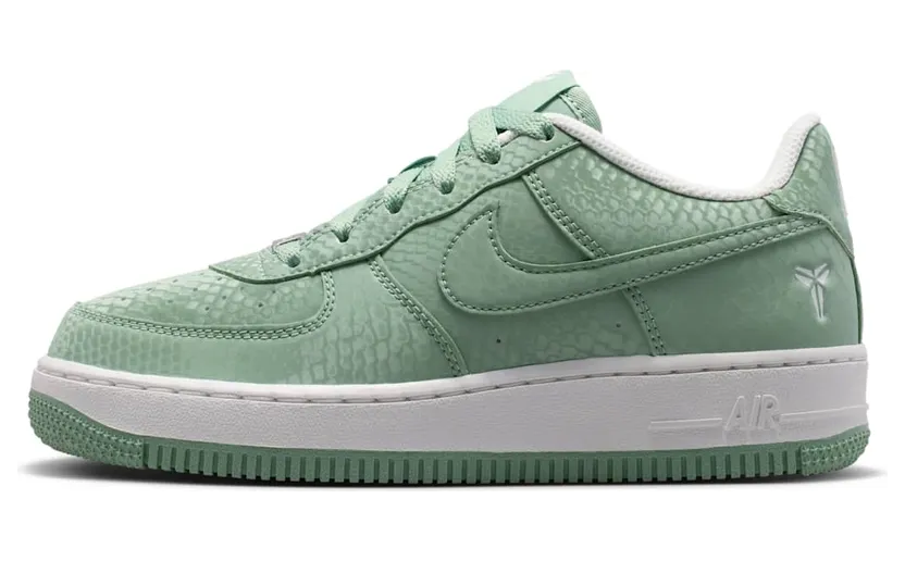 Nike Air Force 1 Low GS “Kobe Bryant Forever Steam” (IO4610-005)