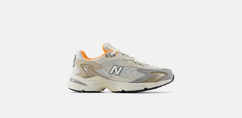 New Balance 725v1 “Sea Salt Hot Mango” (ML725UD)
