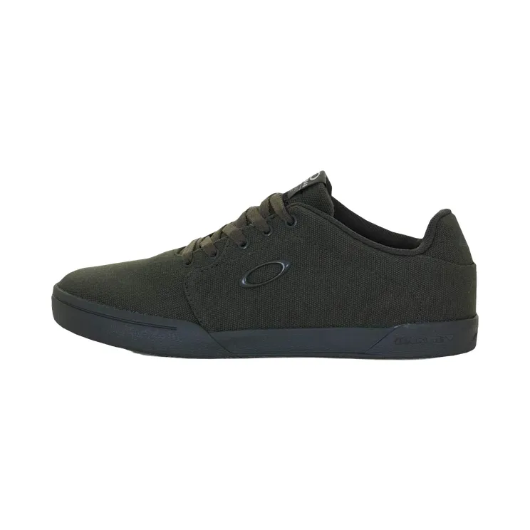 Oakley Canvas Flyer “DARK BRUSH” (13551-86V)