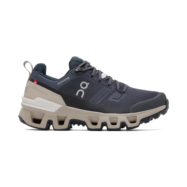 On Navy Cloudwander Waterproof Sneakers (73.98572)
