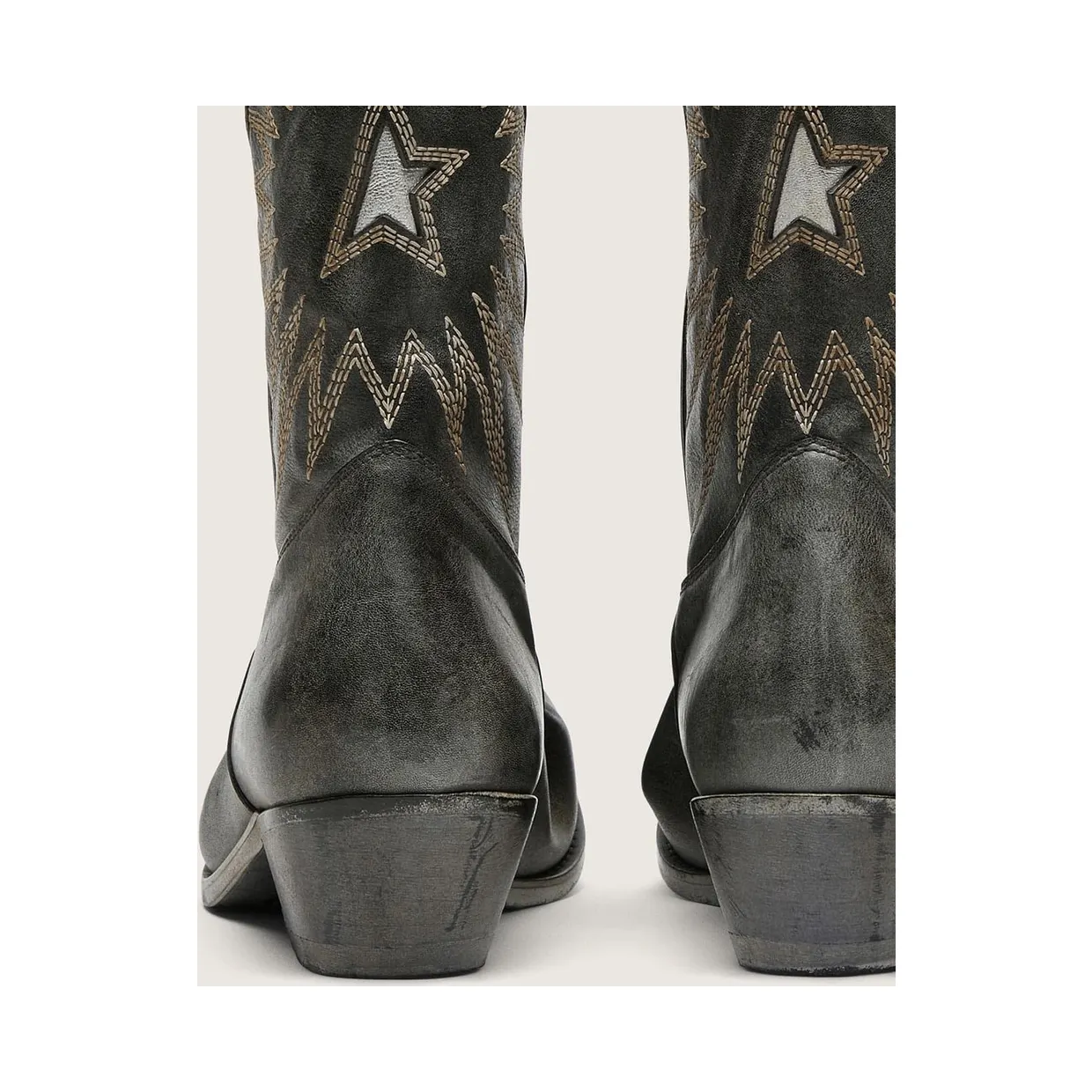 Golden Goose Low Wish Star Boots In Black Leather With Silver Star (GMF00136.F004885.90402) (6)