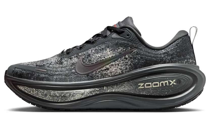 nike-vomero-plus IM6776-060