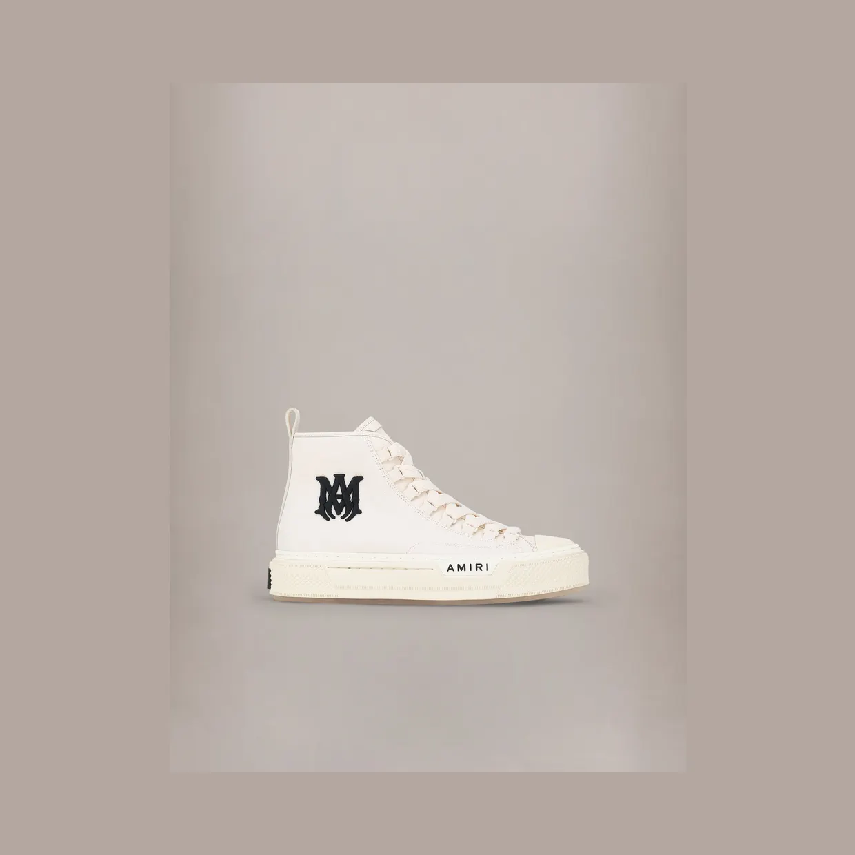 Amiri MA Court “White” (AMSNSN1012-003O)
