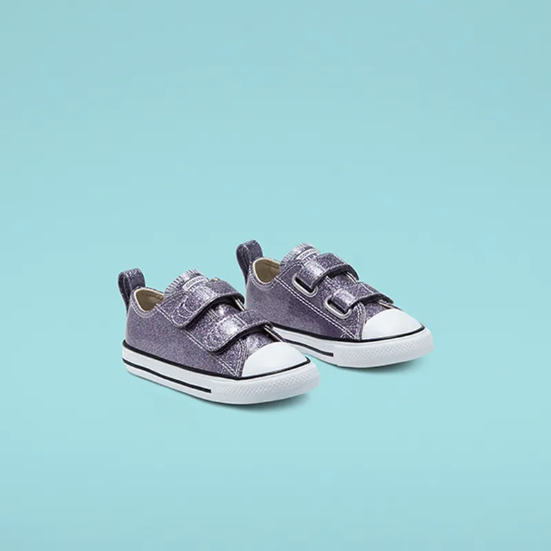 Converse Toddlers’ Coated Glitter Easy-On Chuck Taylor All Star Low Top (768469C)