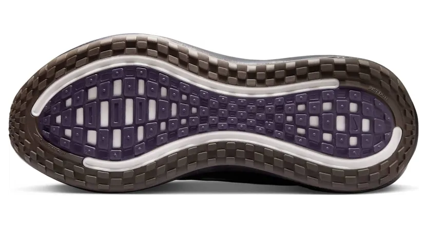 nike-vomero-plus IR7550-030
