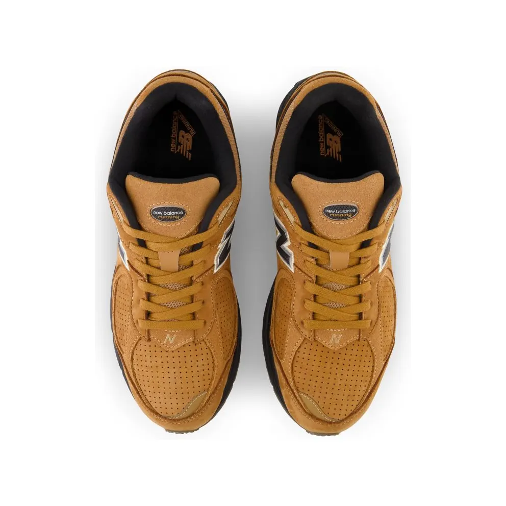New Balance 2002R “Tobacco” (M2002REI)