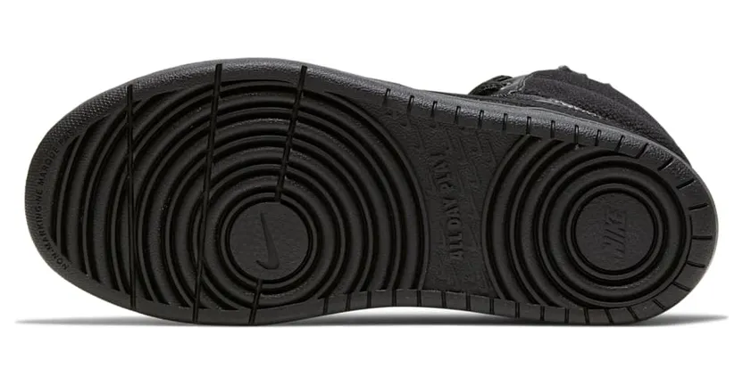 nike-court CQ4026-001