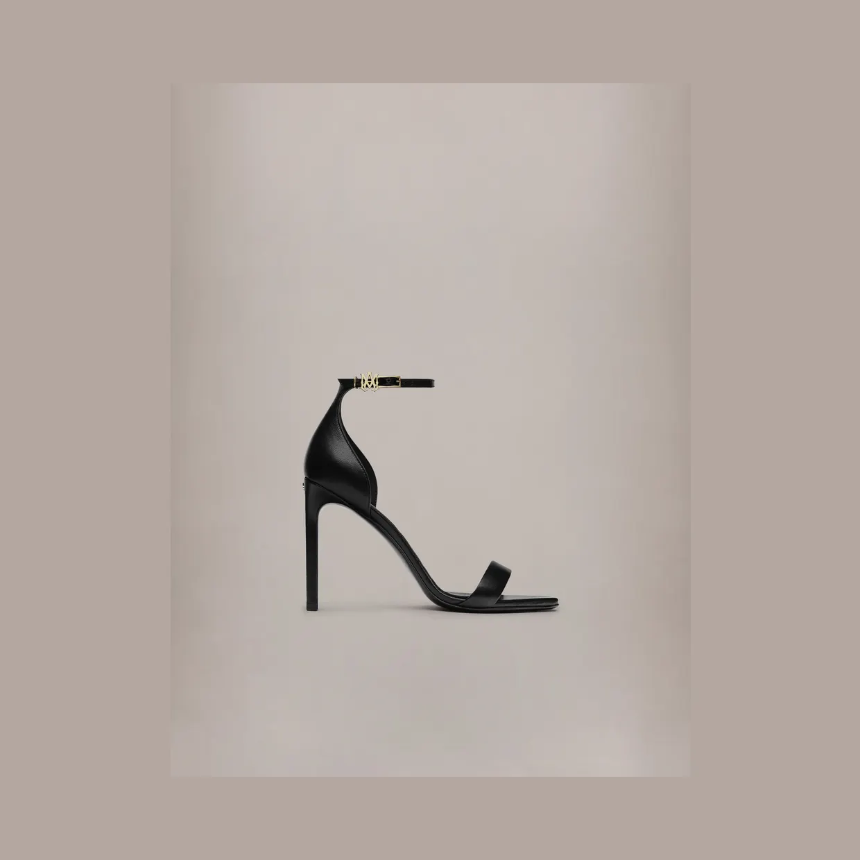 Amiri MA High Heel “Black” (AWFOPP1002-001)