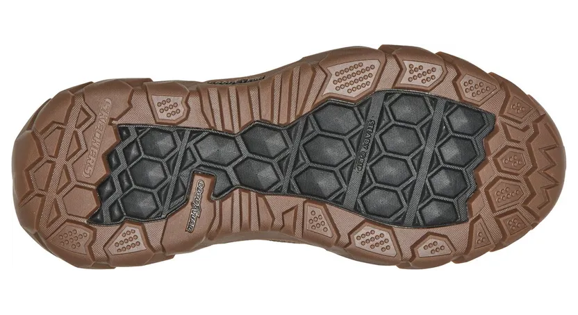 skechers-relaxed-fit 205680_DKTP