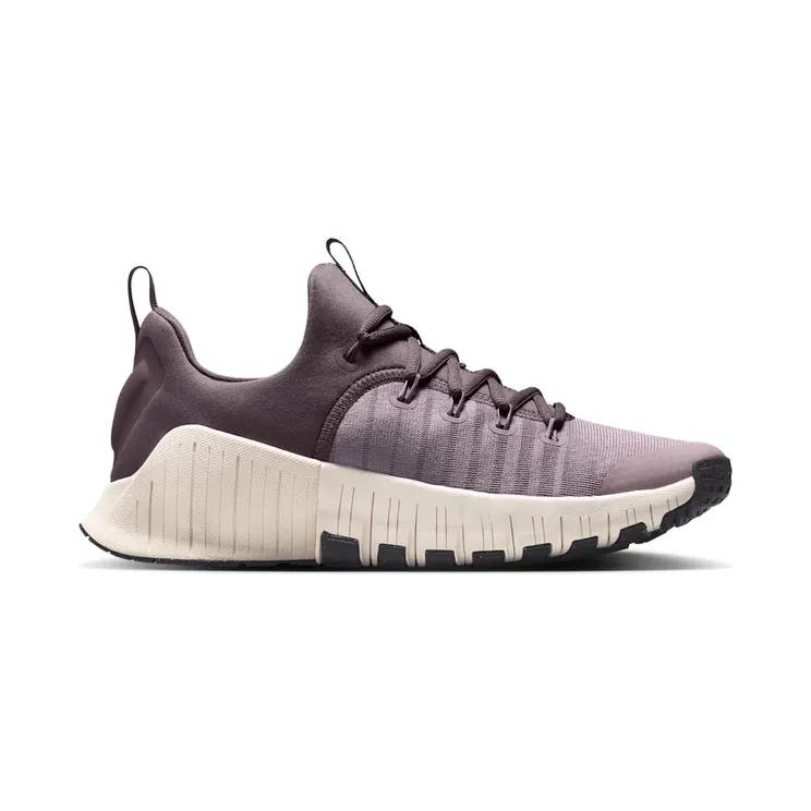 nike-free FJ7126-200