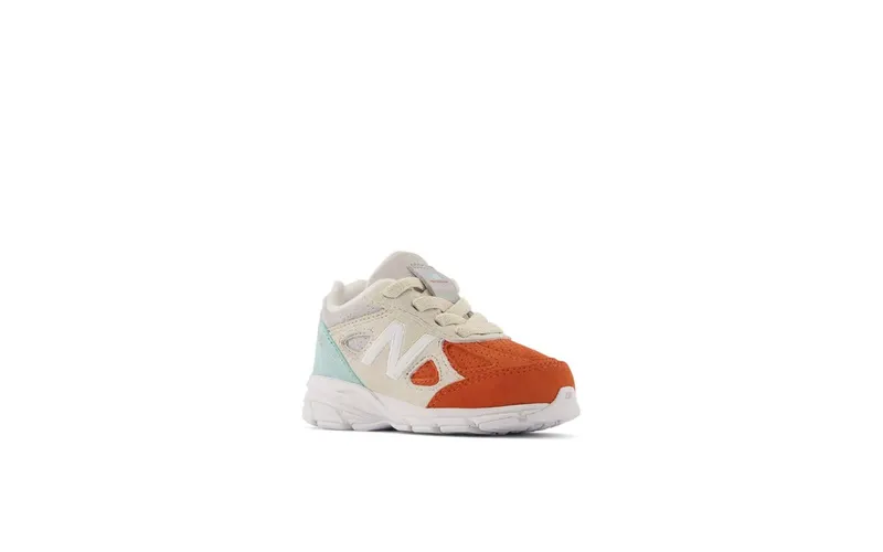 New Balance 990v4 Kith Cyclades (IV990KC2)