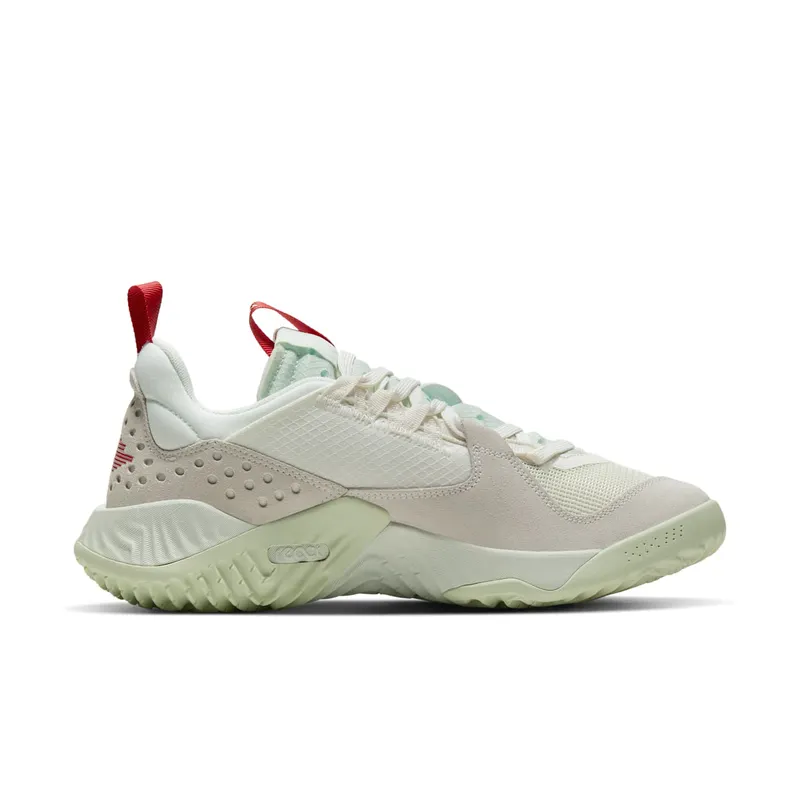 Jordan Delta SP Sail Red (W) Sail/University Red (CT1003-100)