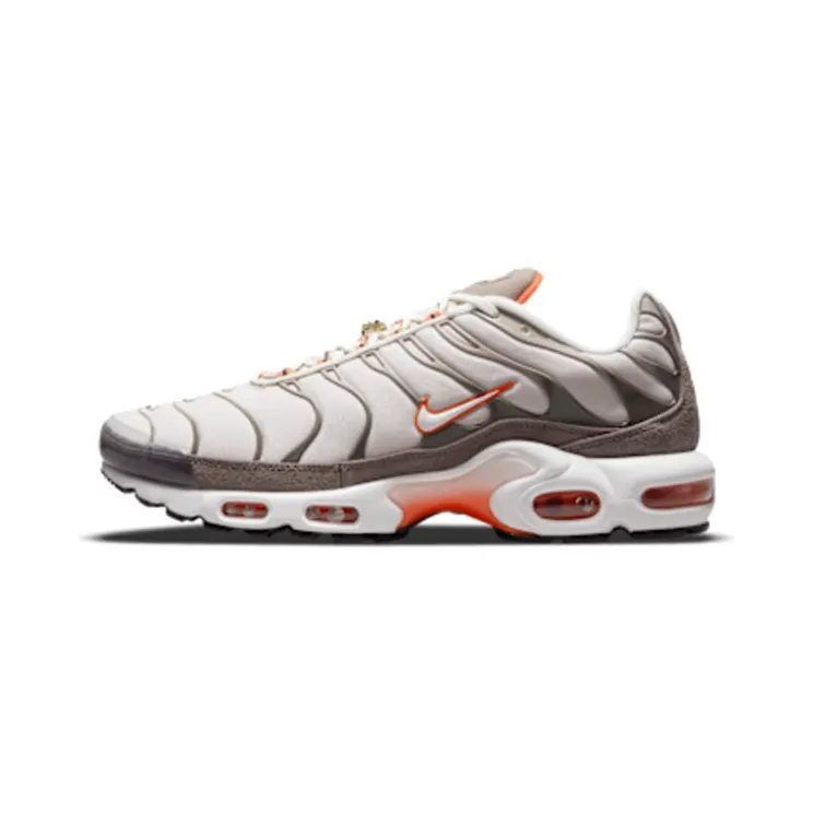 Nike Air Max Plus First Use Beige “Cream Ii / Orange / Black / White” (DB0681-200)