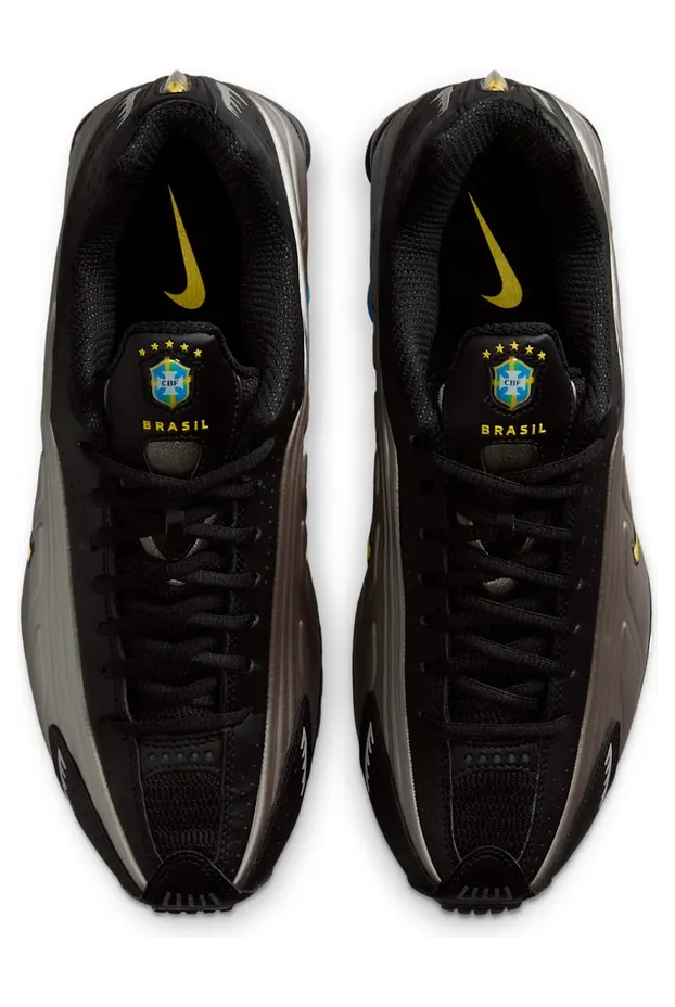 nike-shox IO8134-001
