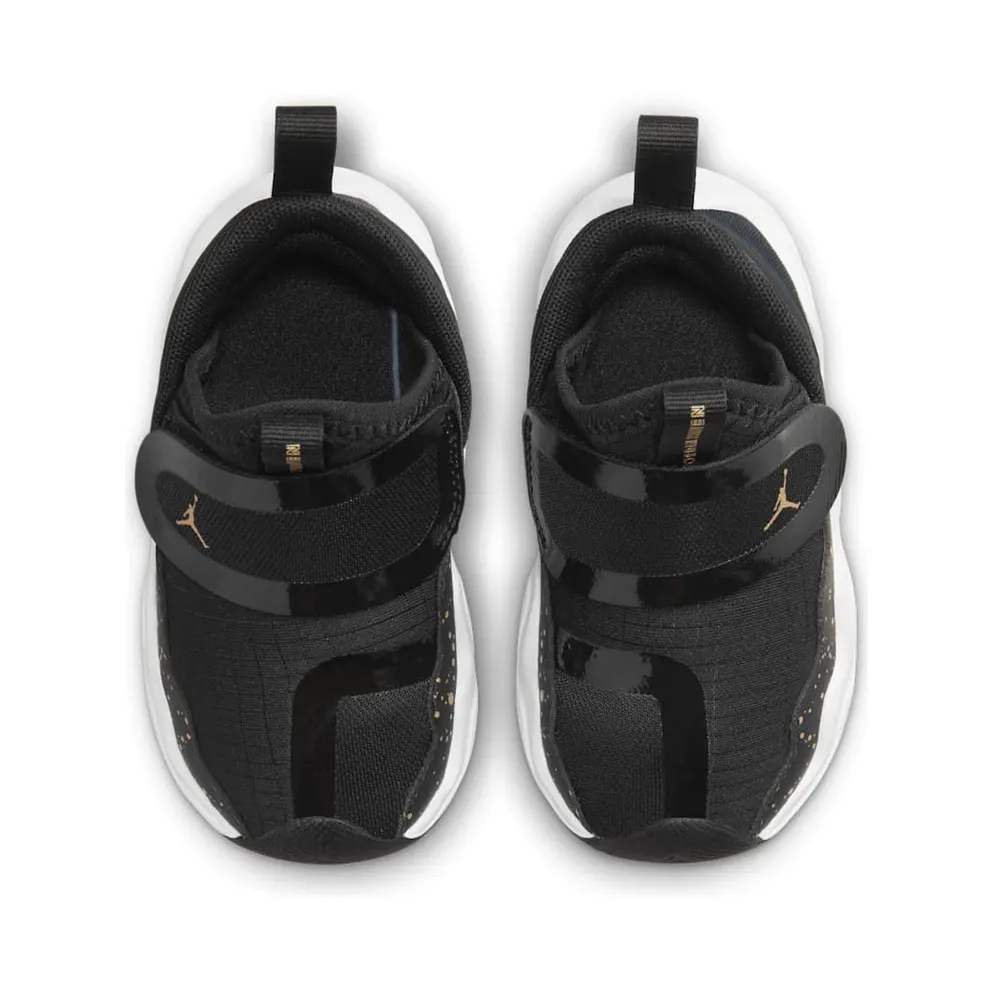 Jordan 23/7 Black White Metallic Gold (DQ9294-017)