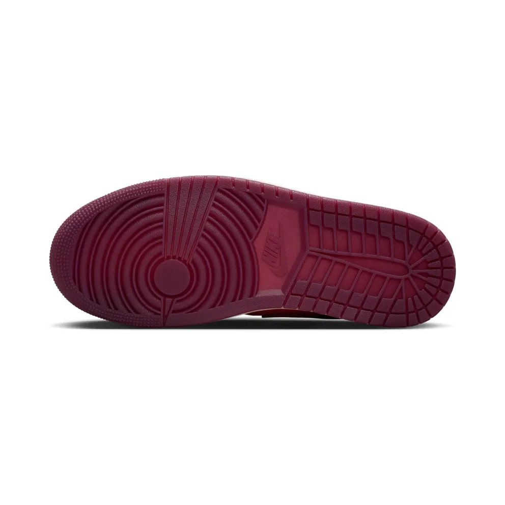 Jordan 1 Mid SE “Valentine’s Day (2026)” (IB7018-600)