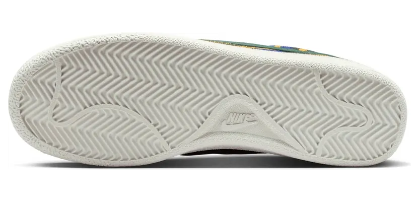 nike-tennis-classic IR1114-300