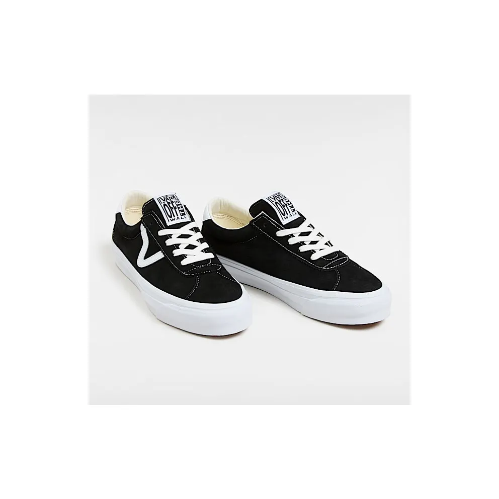 Vans Sport – “Pig Suede – Black White” (VN000CR1BA2)