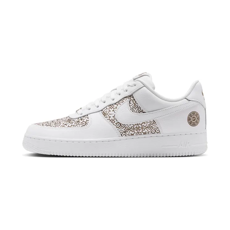 De laser-AF1 is terug: Nike Air Force 1 “Family Reunion” met Marrakesh-motieven