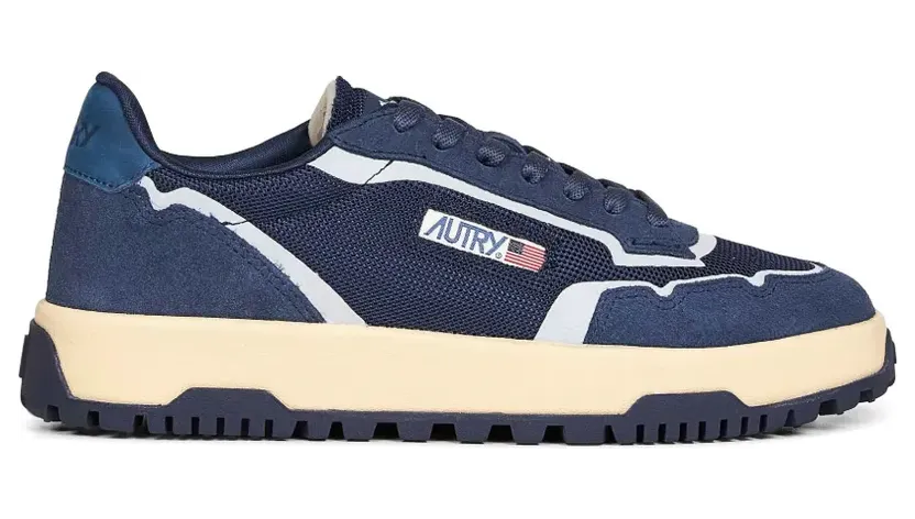 Autry Wildpace Sneakers aus perforiertem Wildleder – Blau (LDLMAK12BLUETBLUET)