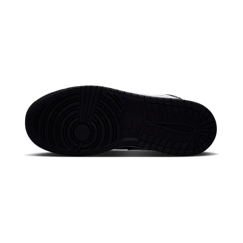 Nike Air Jordan 1 Mid “Black / White” (IX3526-010)