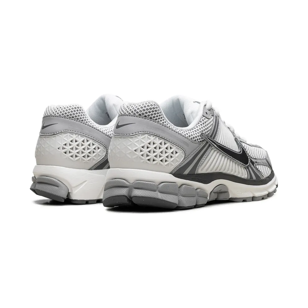 Nike Zoom Vomero 5 “Metallic Silver” (IM2219-121)