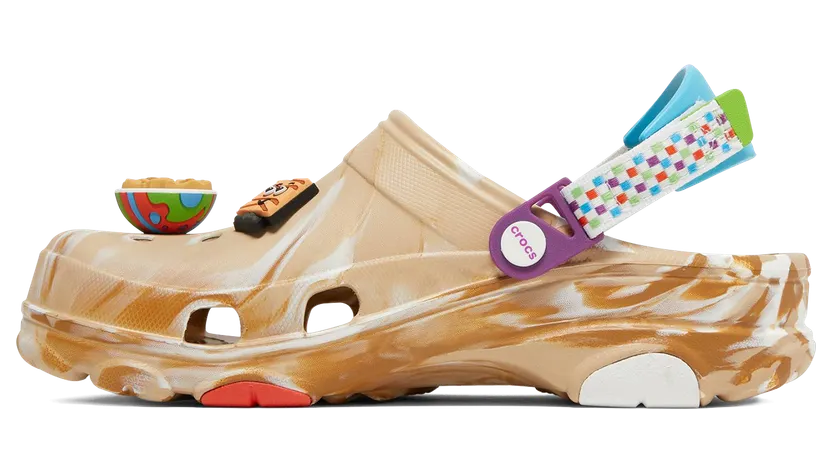 Crocs Classic Clog “Cinnamon Toast Crunch” (207920-2E9)