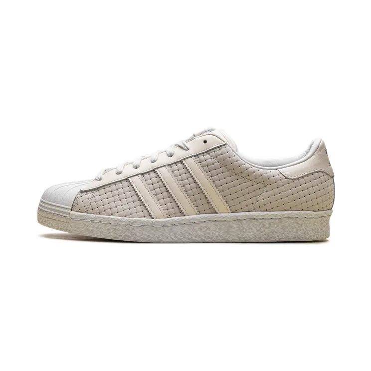 Adidas Superstar ADV “Arrow & Beast – Wonder White” (JS2593)