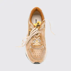 Autry Hyperway Two-Tone Suede Sneakers with a Worn-Out Effect Milk (HVLMJB02)