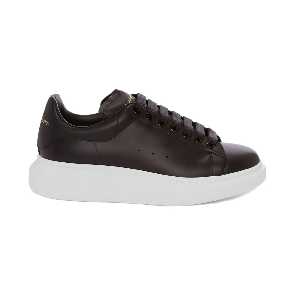 Alexander McQueen Oversized Black White Sole (553680WHGP51000)